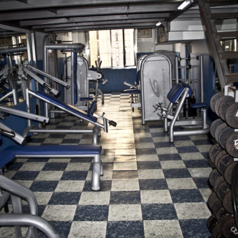 CARLOS ASENSIO "Interior Gimnasio Asensio"– VALLILUSTRES – 31 JULIO 2012