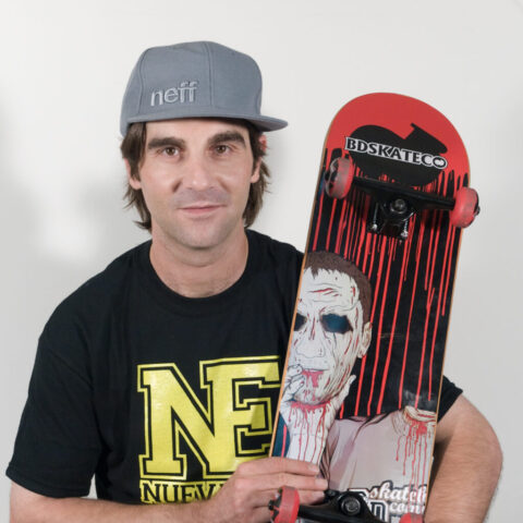JESULEX (SKATER, NUEVA ERA SHOP) "Con un skateboard" – VALLILUSTRES – 14 AGOSTO 2012