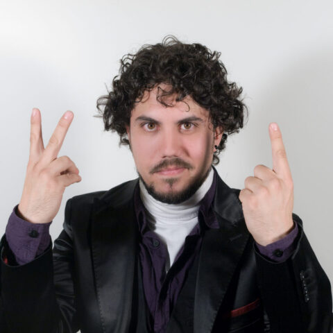 MAX VERDIÉ (MENTALISTA E HIPNOTIZADOR) "Formando las siglas V.I. de Vallilustres" – VALLILUSTRES – 26 JUNIO 2012