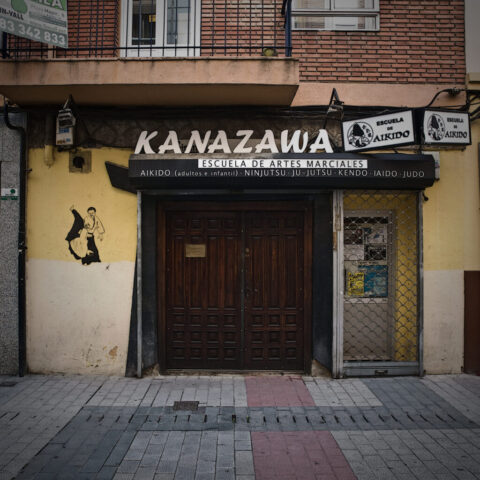 PEDRO JÁÑEZ VECINO (SENSEI DE AIKIDO, PIONERO EN VALLADOLID) "Fachada del Dojo Kanazawa" - VALLILUSTRES - 22 MAYO 2012