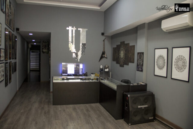 PABLO AGÜERA (TATUADOR) "Interior Vórtice Tattoo" – VALLILUSTRES – 17 MAYO 2022
